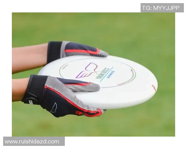 飞盘装备选购：头盔推荐